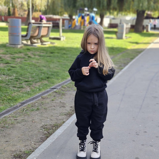 Trening Negru 1-6 ani