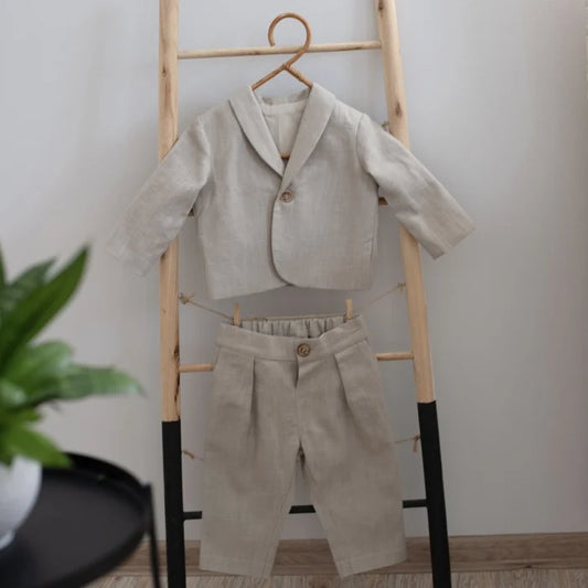 Costum botez baieti bej din in