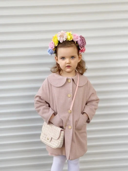 Palton roz cu blanita la interior