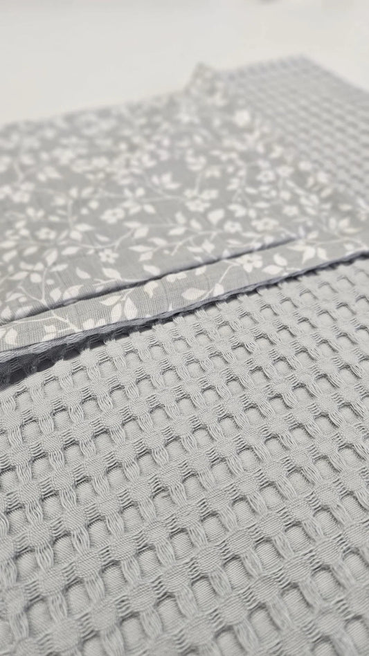 Paturica pentru copii din muselina si bumbac waffle 75x75cm