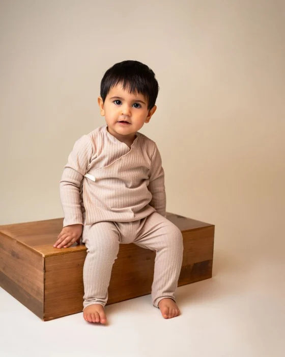 Set bluza petrecuta si pantaloni lungi