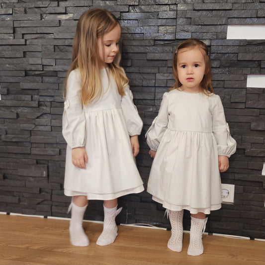 Rochita cu fundite fetite