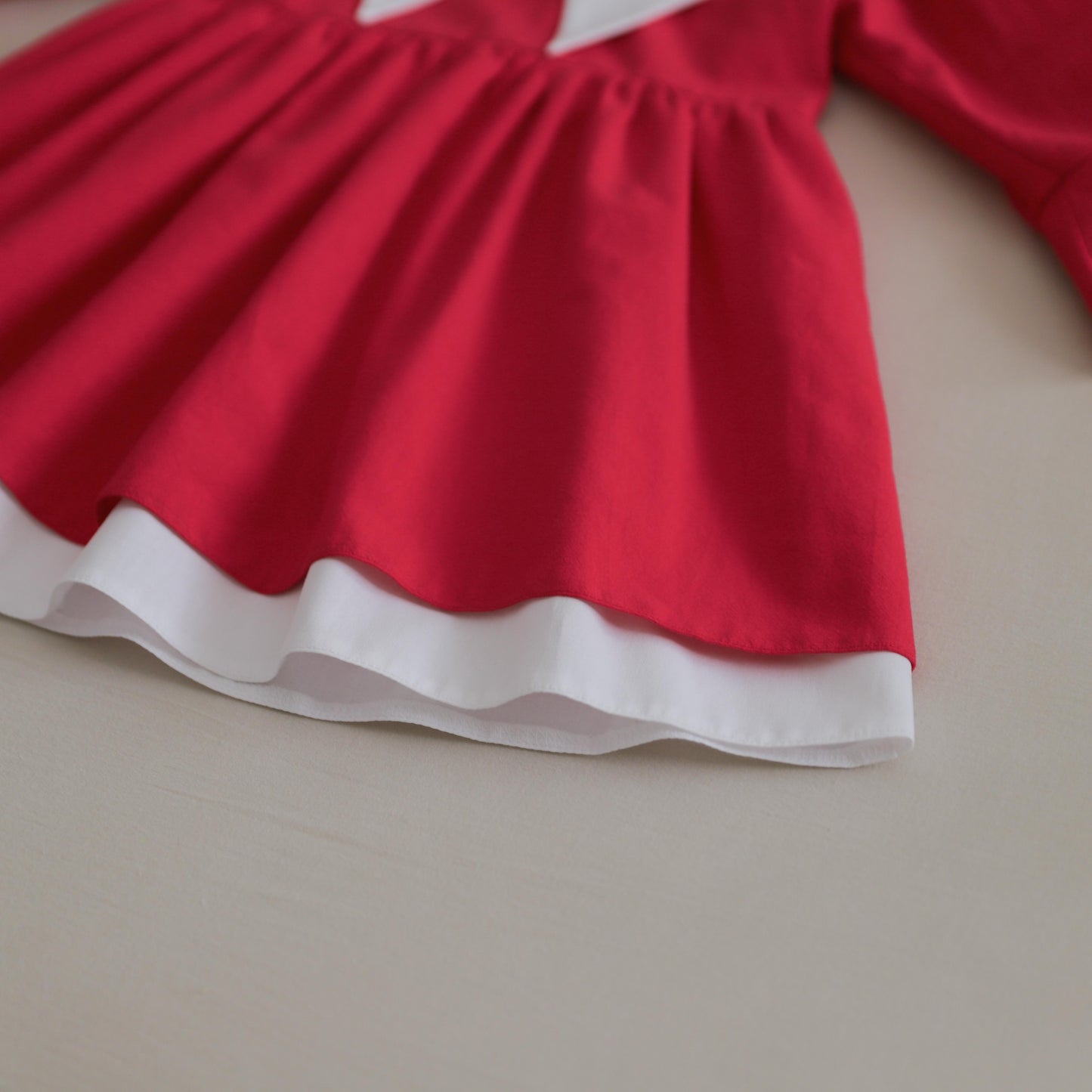 Rochita eleganta rosie