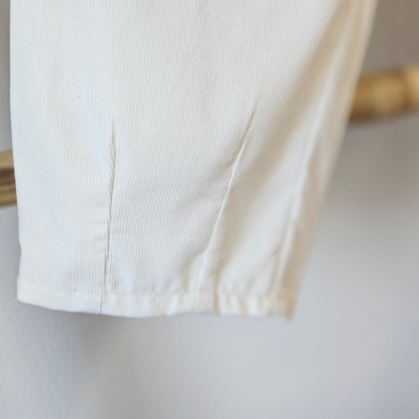 Pantaloni din catifea